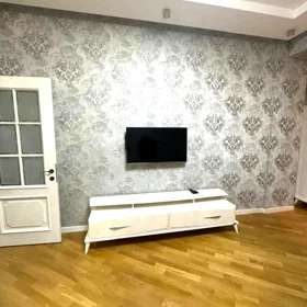 In Baku 80.0 m² apartment is for rent - Image 4
