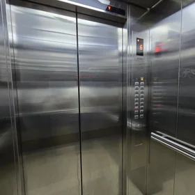 In Baku 170.0 m² apartment is for rent - Image 3