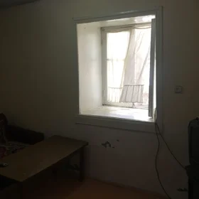 In Baku 40.0 m² house with 1.0 rooms is for rent - Image 3