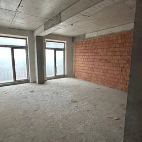 In Baku 140.0 m² apartment is for sale - Image 3