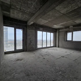 In Baku 157.0 m² apartment is for sale - Image 2