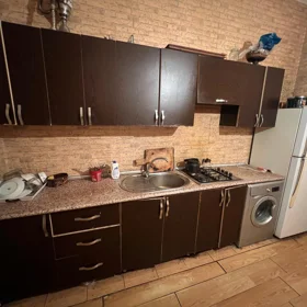 In Baku 200.0 m² apartment is for sale - Image 5