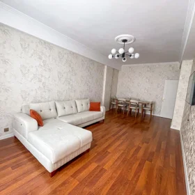 In Khirdalan 81.0 m² apartment is for sale - Image 2
