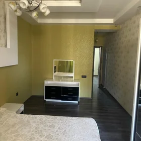 In Baku 170.0 m² apartment is for rent - Image 4