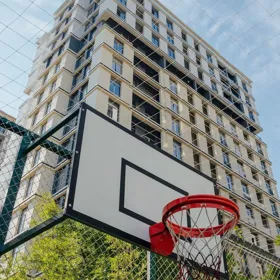 In Baku 70.0 m² apartment is for rent - Image 2