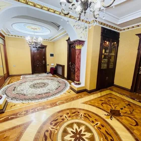 In Baku 240.0 m² apartment is for sale - Image 5