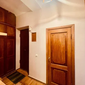 In Baku 60.0 m² apartment is for rent - Image 4