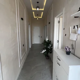 In Baku 140.0 m² house with 4.0 rooms is for sale - Image 3