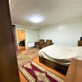 In Baku 100.0 m² house with 3.0 rooms is for rent - Image 4