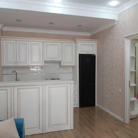 In Baku 98.0 m² apartment is for rent - Image 5