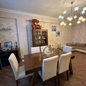 In Baku 93.0 m² apartment is for rent - Image 3
