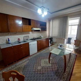 In nan 180.0 m² apartment is for rent - Image 3
