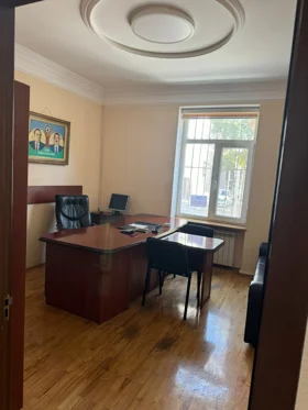 In nan 85.0 m² office is for rent - Image 3