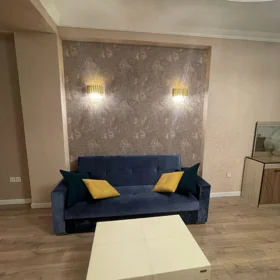 In Baku 125.0 m² apartment is for rent - Image 3