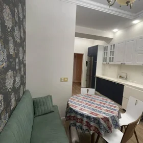 In Baku 125.0 m² apartment is for rent - Image 5