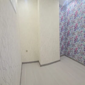 In Baku 77.0 m² apartment is for sale - Image 4