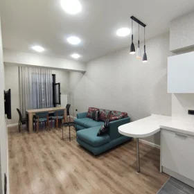 In Baku 90.0 m² apartment is for rent - Image 3