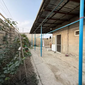 In Khirdalan 110.0 m² house with 4.0 rooms is for sale - Image 4