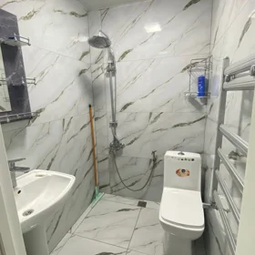 In Baku 46.0 m² apartment is for rent - Image 3