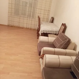 In Baku 60.0 m² house with 2.0 rooms is for rent - Image 2