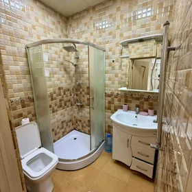 In Khirdalan 66.0 m² apartment is for rent - Image 4