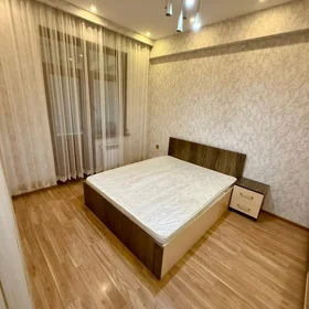 In Khirdalan 66.0 m² apartment is for rent - Image 5