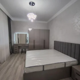 In Baku 100.0 m² house with 3.0 rooms is for rent - Image 2