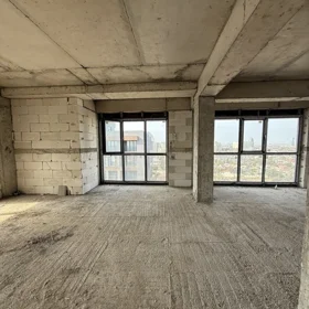 In Baku 124.0 m² apartment is for sale - Image 4