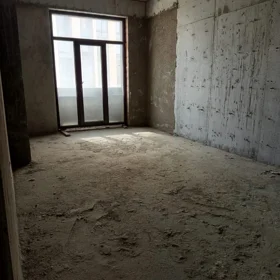 In Baku 330.0 m² apartment is for sale - Image 3