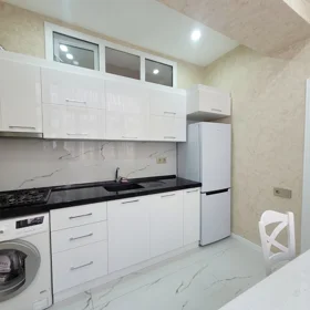 In Baku 60.0 m² apartment is for rent - Image 5