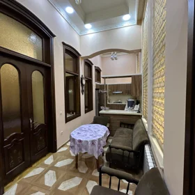 In Baku 70.0 m² apartment is for rent - Image 4