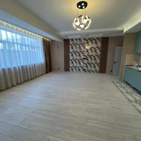 In Baku 121.0 m² apartment is for sale - Image 3