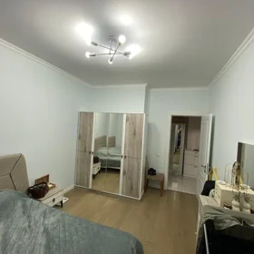 In Baku 70.0 m² apartment is for sale - Image 5