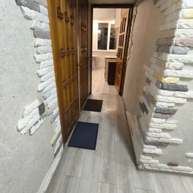 In Baku 80.0 m² apartment is for rent - Image 4