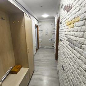 In Baku 80.0 m² apartment is for rent - Image 5