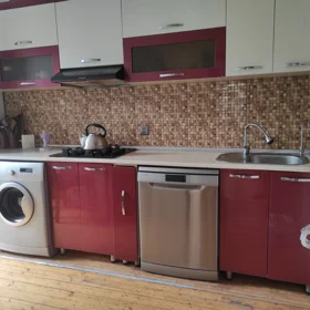 In Baku 160.0 m² apartment is for sale - Image 3