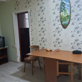 In Baku 75.0 m² house with 3.0 rooms is for rent - Image 2