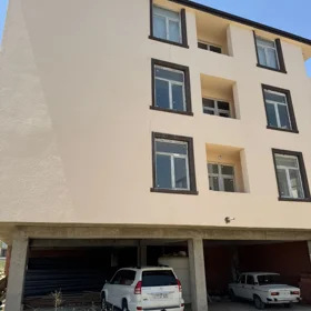 In Baku nan m² apartment is for sale - Image 4