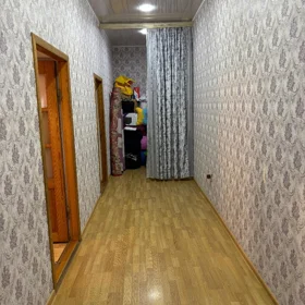 In Baku 65.0 m² apartment is for sale - Image 5