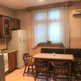 In Baku 120.0 m² apartment is for sale - Image 2