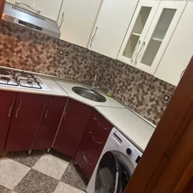 In Khirdalan 60.0 m² apartment is for rent - Image 5