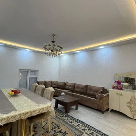 In Baku 120.0 m² house with 4.0 rooms is for sale - Image 3