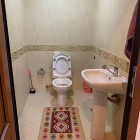 In Baku 75.0 m² apartment is for rent - Image 3