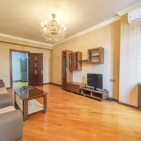 In Baku 80.0 m² apartment is for rent - Image 4