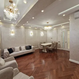 In Baku 140.0 m² apartment is for rent - Image 4