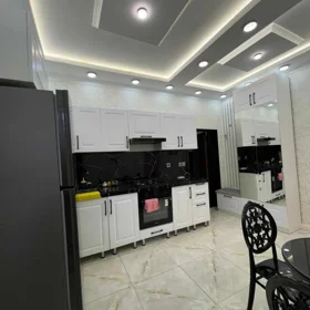 In Baku nan m² apartment is for sale - Image 2