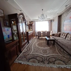 In Baku nan m² apartment is for sale - Image 5