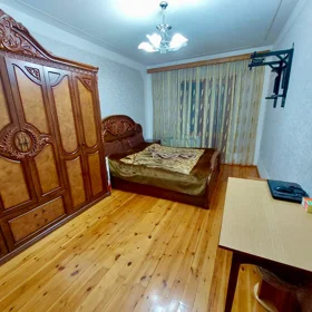 In Baku 85.0 m² apartment is for sale - Image 3