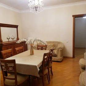 In Baku 110.0 m² apartment is for rent - Image 5