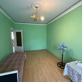 In Baku 75.0 m² apartment is for rent - Image 4